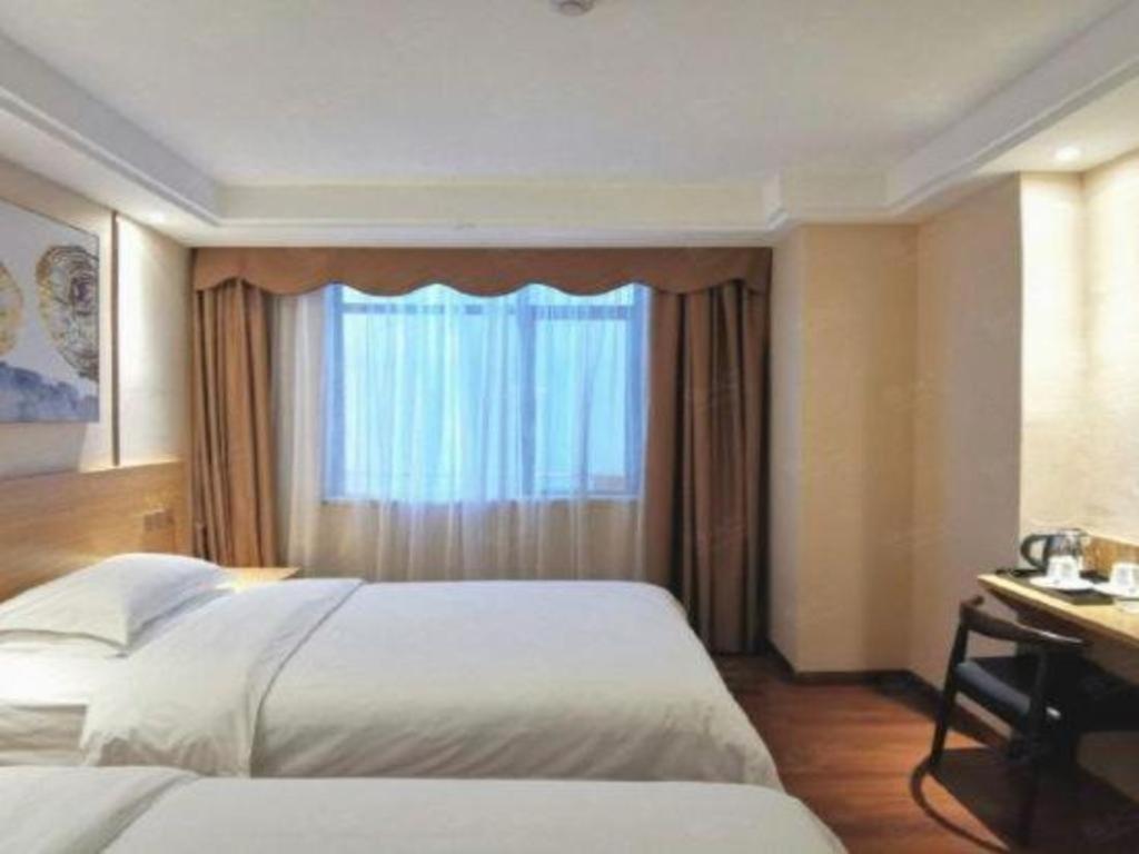 T Social Hotel Guangzhou Railway Station Branch Екстер'єр фото